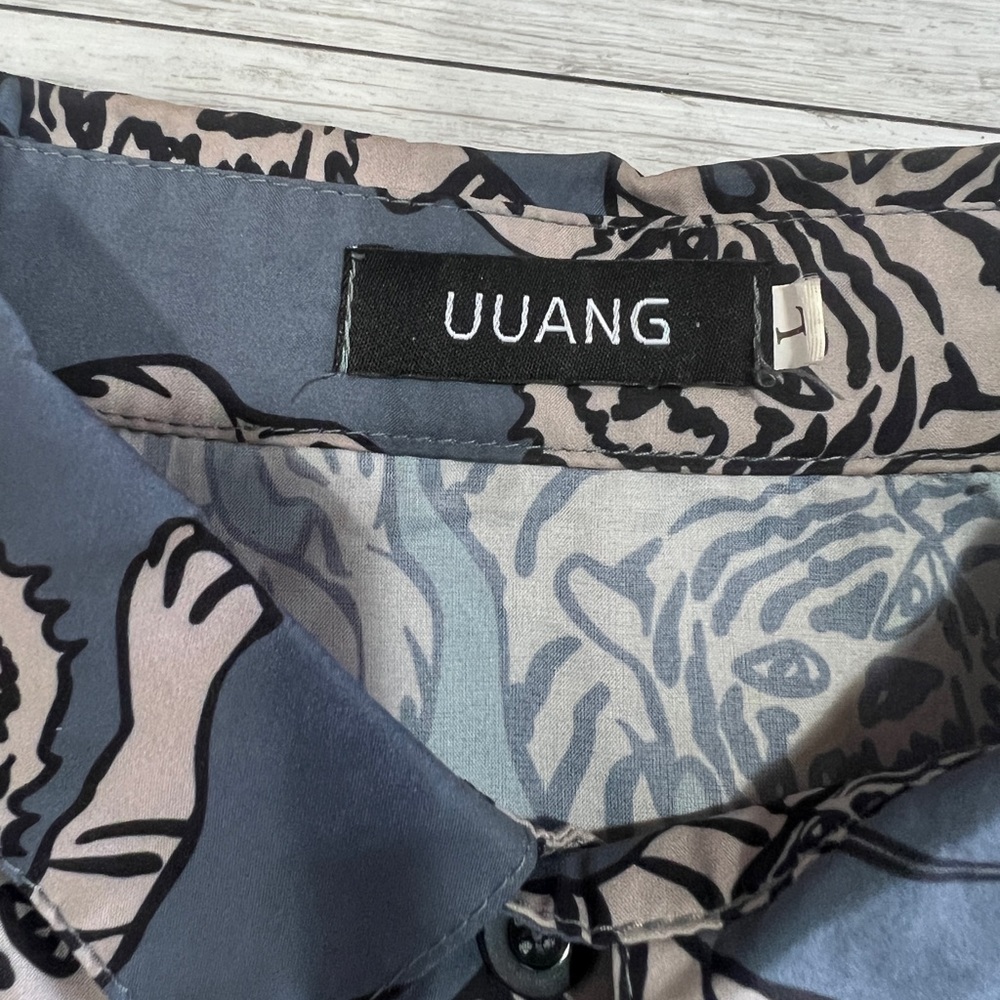 Tiger S/S Button-Up - Picture 6 of 6